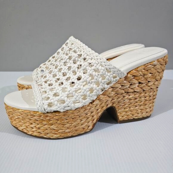 NEW Marc Fisher LTD Hollis Wedge Size 10 Platform Espadrille Sandal White Raffia - Picture 1 of 12
